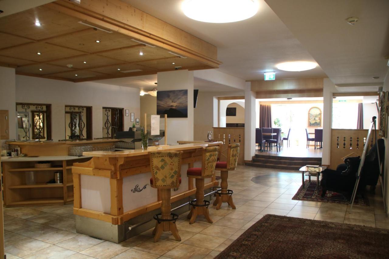 Gasthof Zum Loewen Aschau Im Zillertal Exterior photo